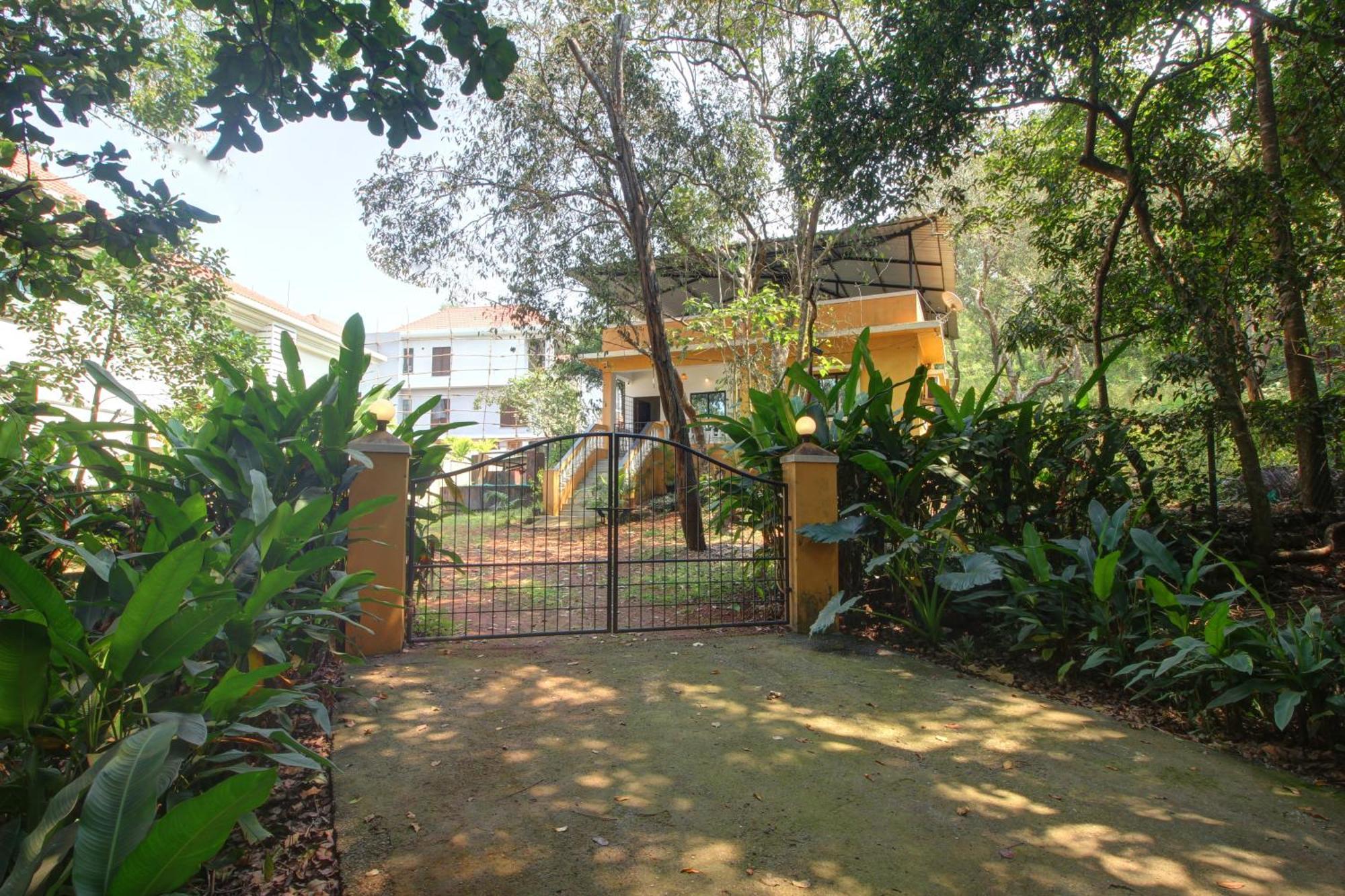 Genesis Abode - Cosy 2 Bhk Home In Assagao - 5 Km From Anjuna & Vagator Beaches Мапуса Екстер'єр фото